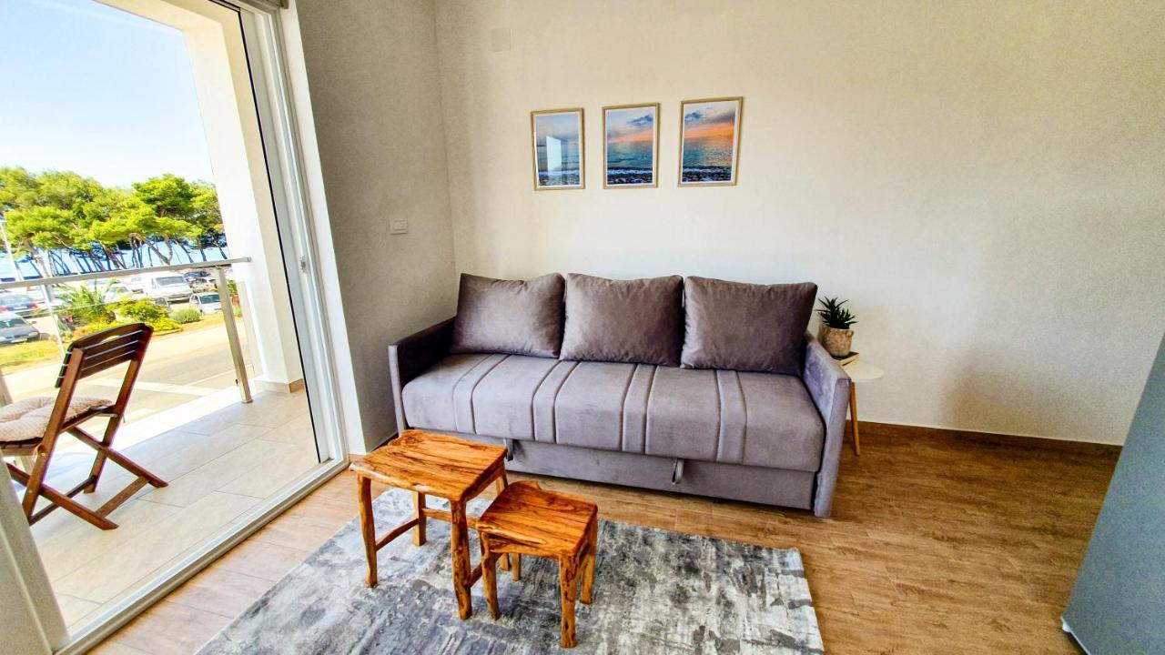 Olav Holiday Apartments บาร์ ภายนอก รูปภาพ