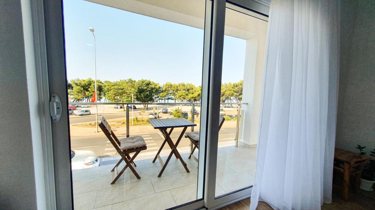Olav Holiday Apartments บาร์ ภายนอก รูปภาพ