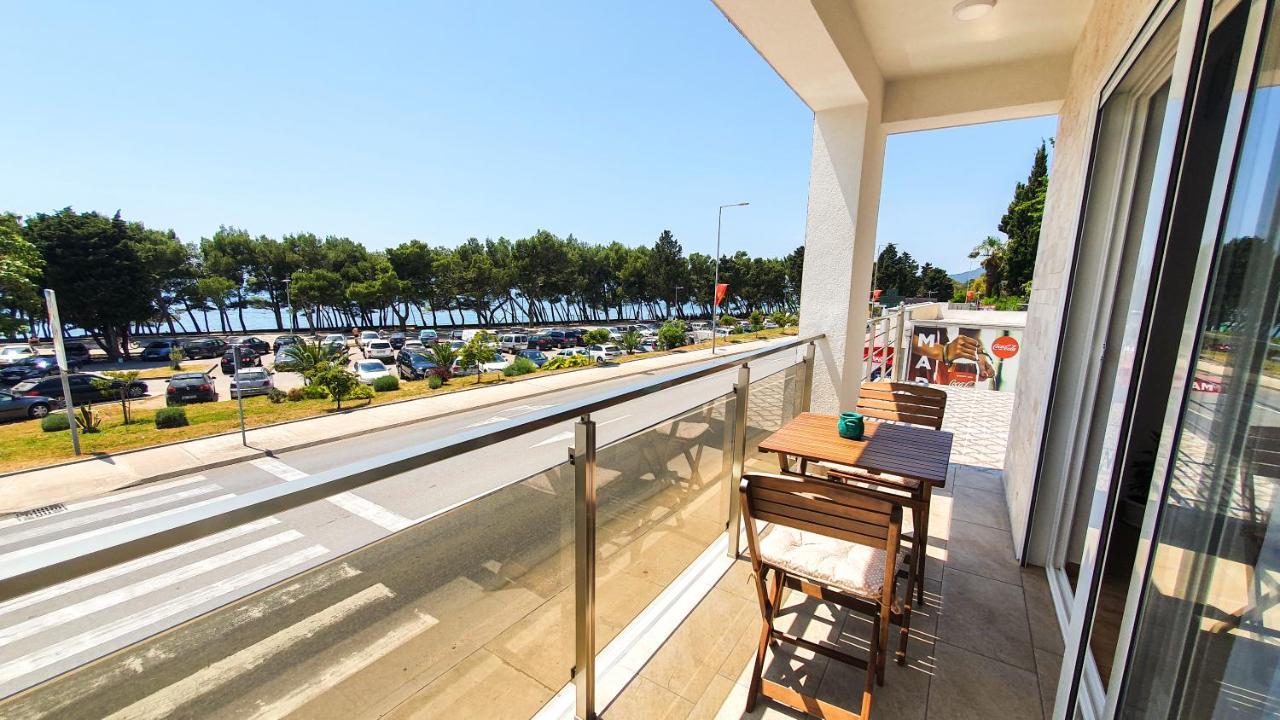 Olav Holiday Apartments บาร์ ภายนอก รูปภาพ