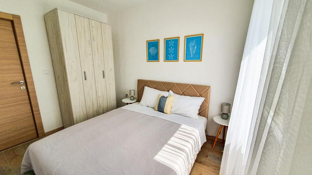 Olav Holiday Apartments บาร์ ภายนอก รูปภาพ