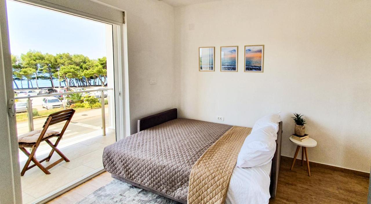 Olav Holiday Apartments บาร์ ภายนอก รูปภาพ