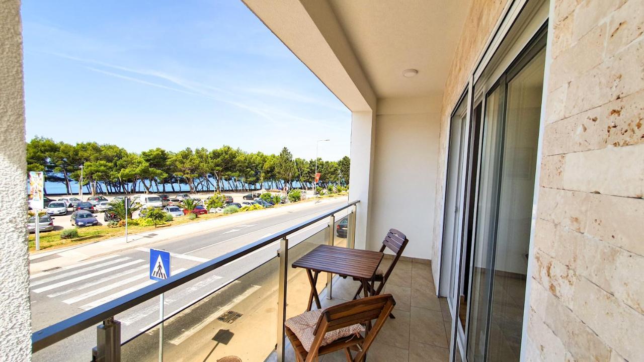 Olav Holiday Apartments บาร์ ภายนอก รูปภาพ